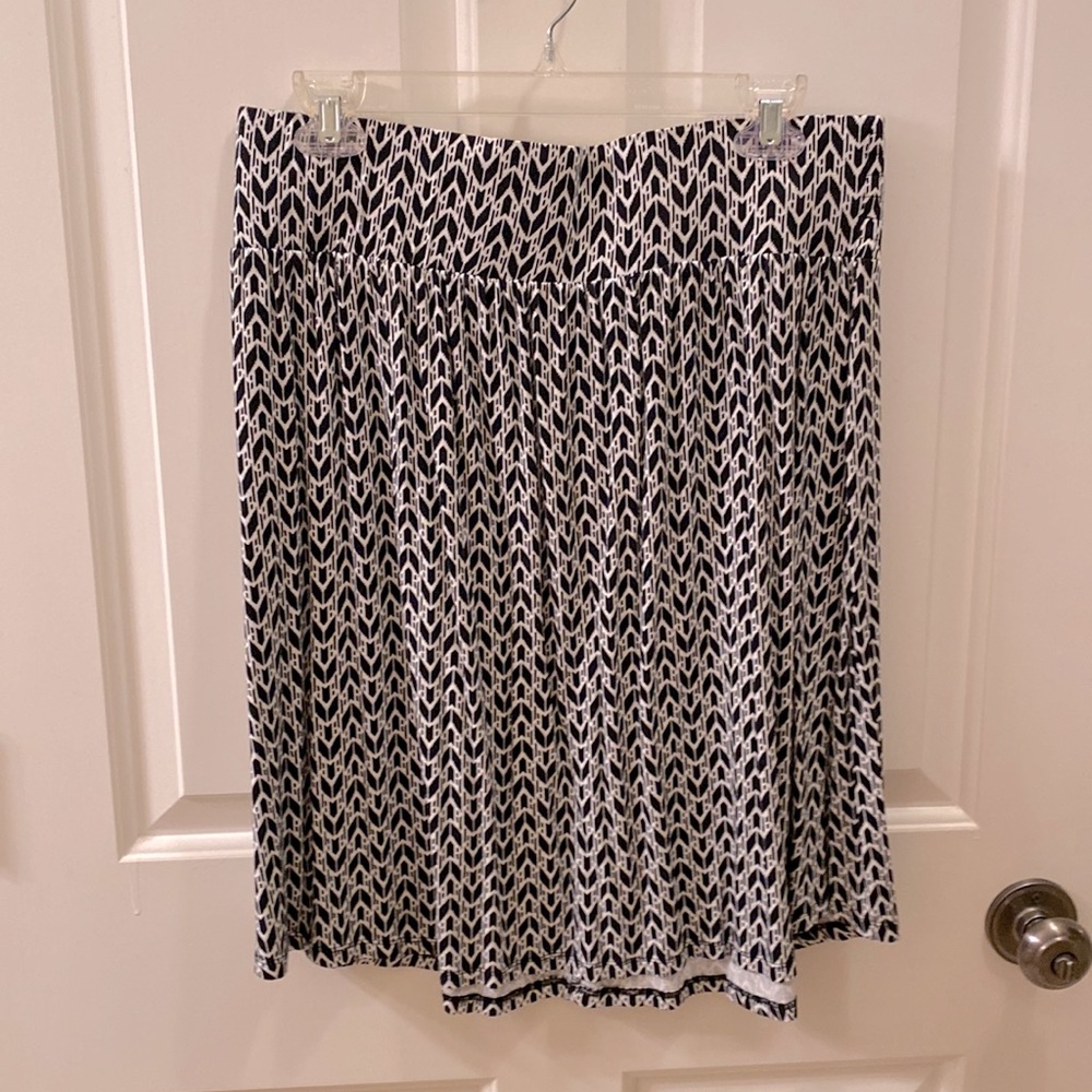 Black and White Lane Bryant skater/bubble skirt 14/16